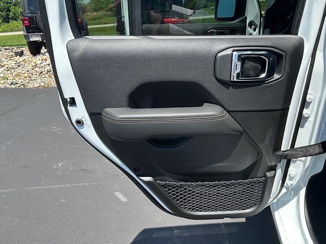 new 2025 Jeep Wrangler 4xe car