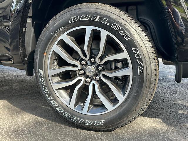 new 2025 Ram 1500 car, priced at $69,816