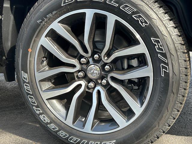 new 2025 Ram 1500 car, priced at $69,816