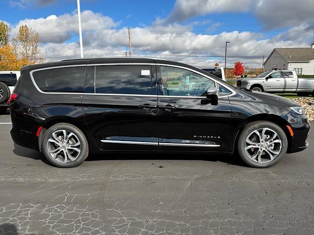 new 2025 Chrysler Pacifica car, priced at $52,232