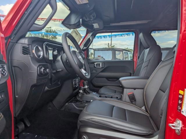 new 2025 Jeep Wrangler car, priced at $54,704