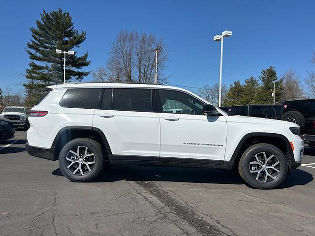 new 2025 Jeep Grand Cherokee L car, priced at $47,819