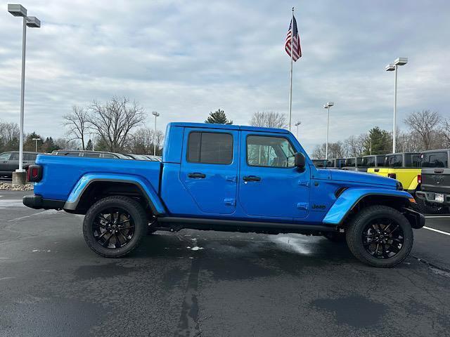 new 2025 Jeep Gladiator car, priced at $41,449