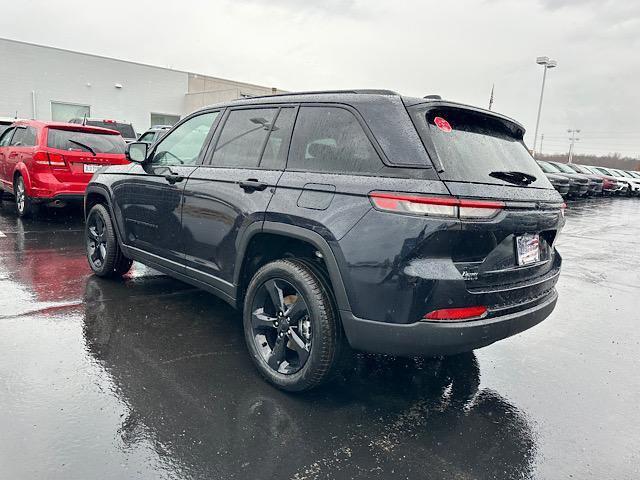 new 2024 Jeep Grand Cherokee car, priced at $52,945