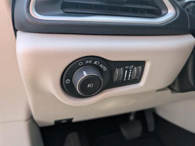 used 2020 Chrysler Pacifica car, priced at $18,988