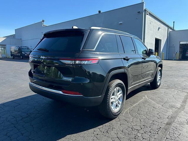 new 2024 Jeep Grand Cherokee car, priced at $37,270