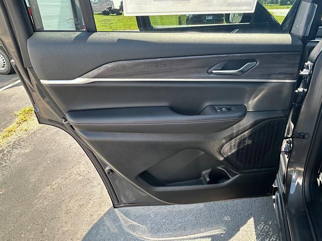 new 2025 Jeep Grand Cherokee L car, priced at $51,008