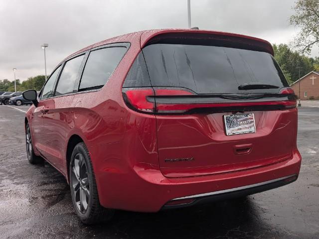 new 2026 Chrysler Pacifica car, priced at $45,261