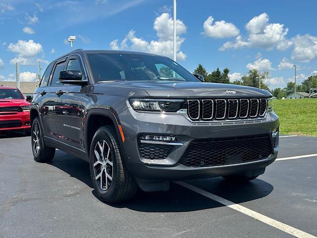 used 2024 Jeep Grand Cherokee car, priced at $37,988