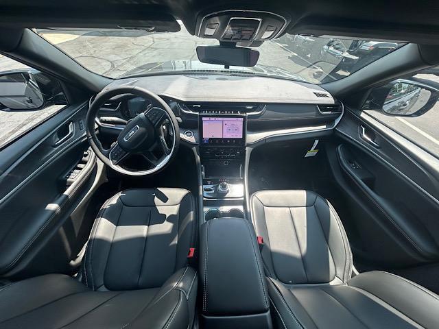 new 2025 Jeep Grand Cherokee L car, priced at $51,008