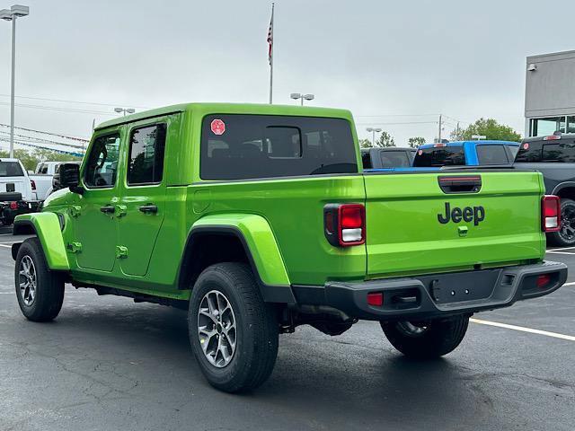 new 2025 Jeep Gladiator car