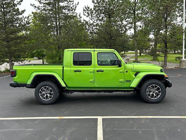 new 2025 Jeep Gladiator car