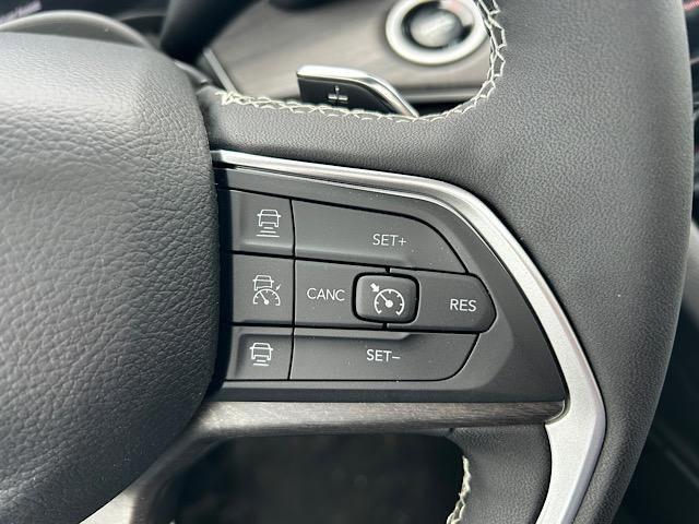 new 2025 Jeep Grand Cherokee L car, priced at $48,355