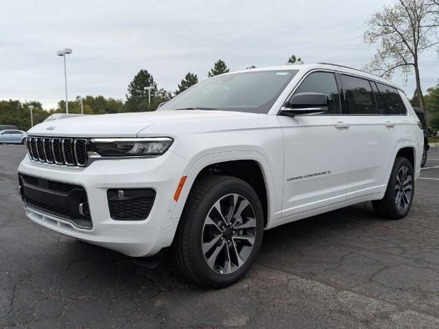 new 2025 Jeep Grand Cherokee L car, priced at $57,639