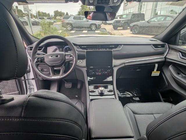 new 2025 Jeep Grand Cherokee L car, priced at $57,639