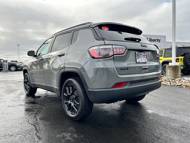 new 2024 Jeep Compass car, priced at $35,277