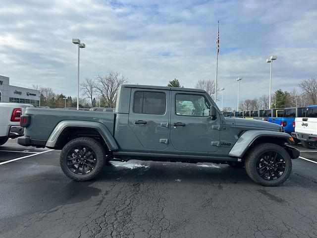 new 2025 Jeep Gladiator car, priced at $41,115