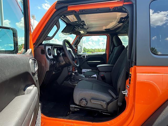 new 2025 Jeep Wrangler car