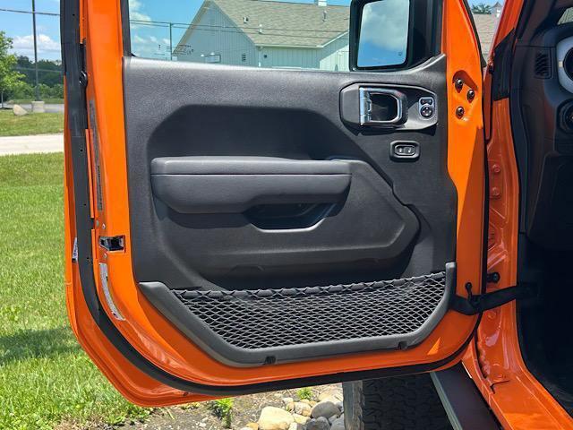 new 2025 Jeep Wrangler car