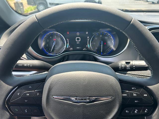 used 2022 Chrysler Pacifica car, priced at $35,988