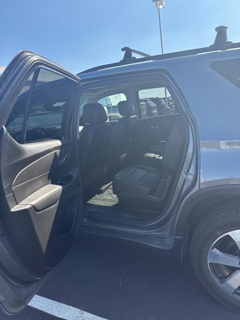 used 2020 Chevrolet Traverse car, priced at $22,888