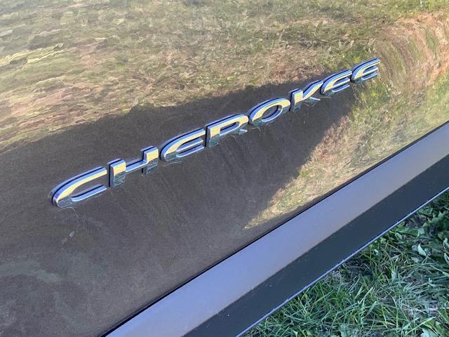 used 2022 Jeep Cherokee car, priced at $25,500