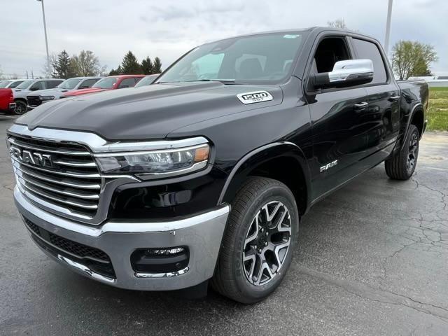 new 2025 Ram 1500 car, priced at $60,111