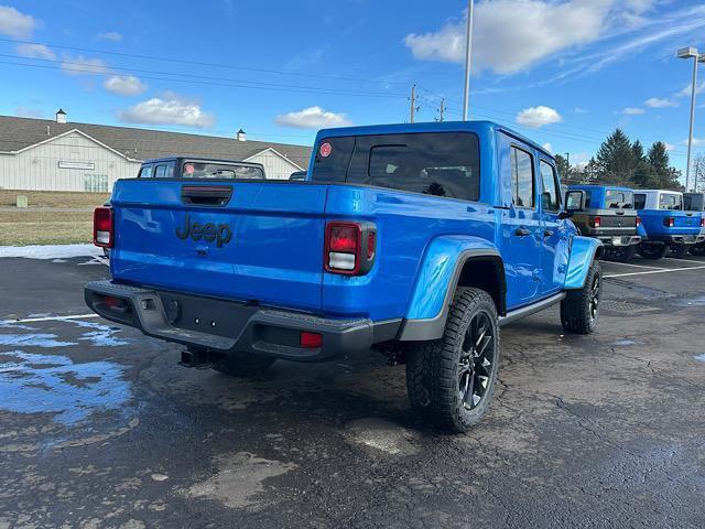 new 2025 Jeep Gladiator car, priced at $43,615