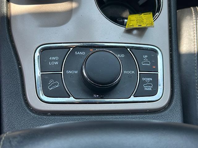 used 2015 Jeep Grand Cherokee car, priced at $9,500