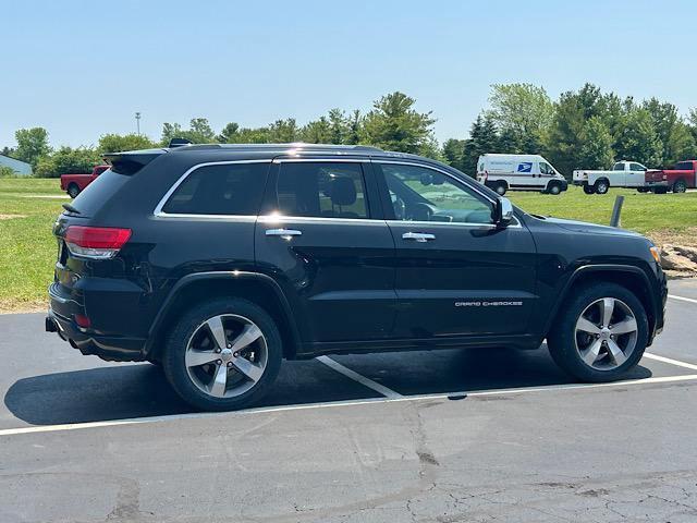 used 2015 Jeep Grand Cherokee car, priced at $9,500