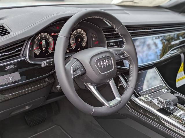 new 2025 Audi Q7 car, priced at $75,930