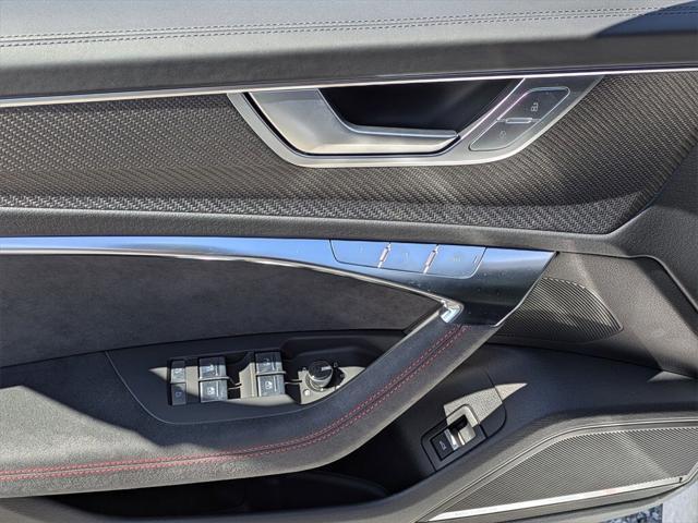 new 2025 Audi RS 6 Avant car, priced at $152,140