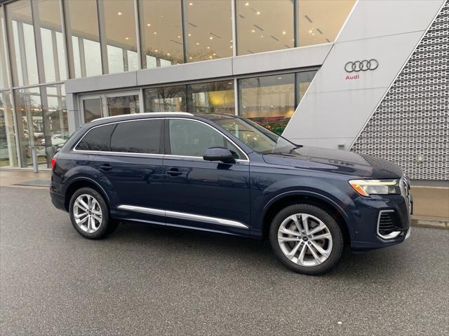 used 2025 Audi Q7 car, priced at $59,500