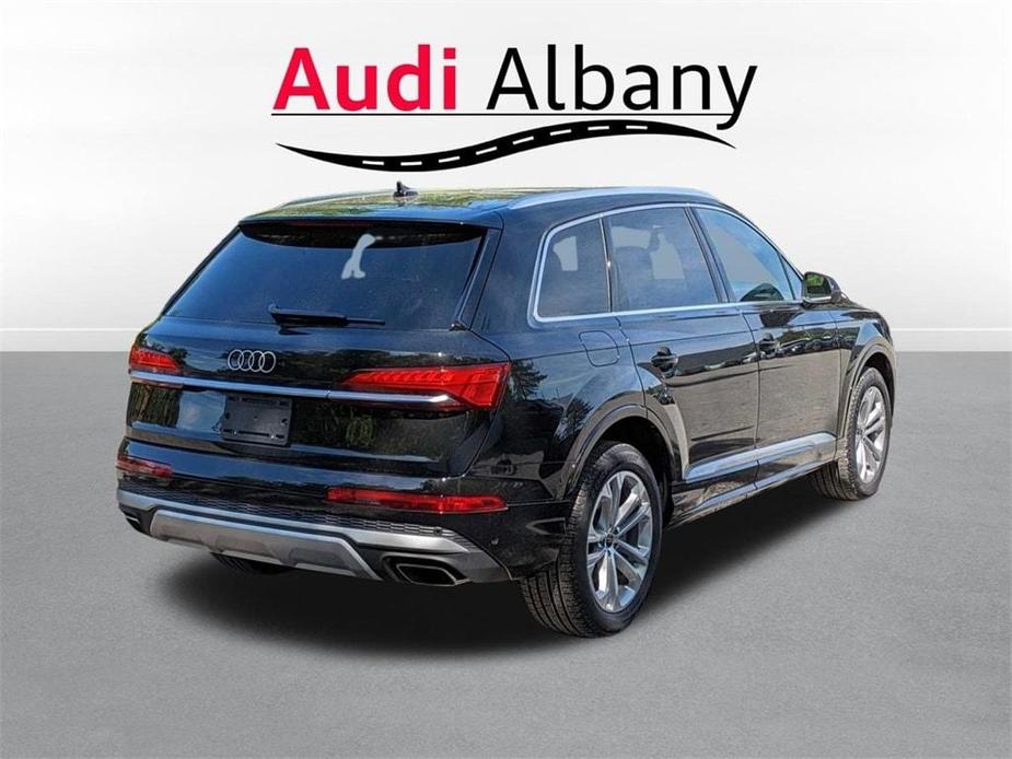 new 2025 Audi Q7 car