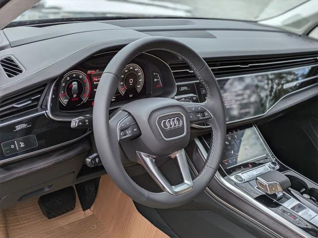 new 2025 Audi Q7 car, priced at $85,580