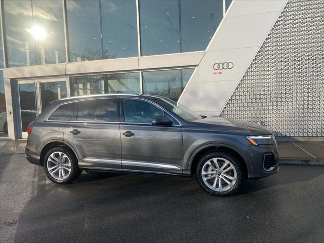 used 2025 Audi Q7 car, priced at $59,999