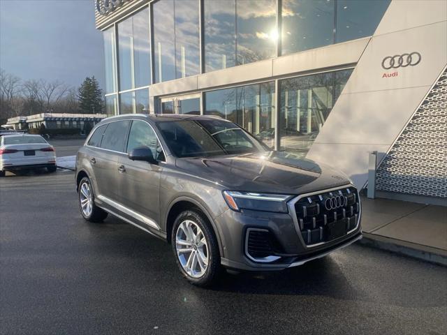 used 2025 Audi Q7 car, priced at $59,999