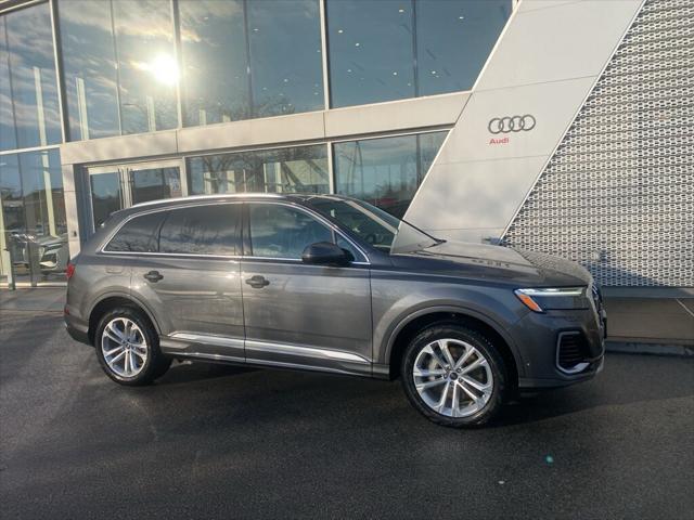 used 2025 Audi Q7 car, priced at $59,999