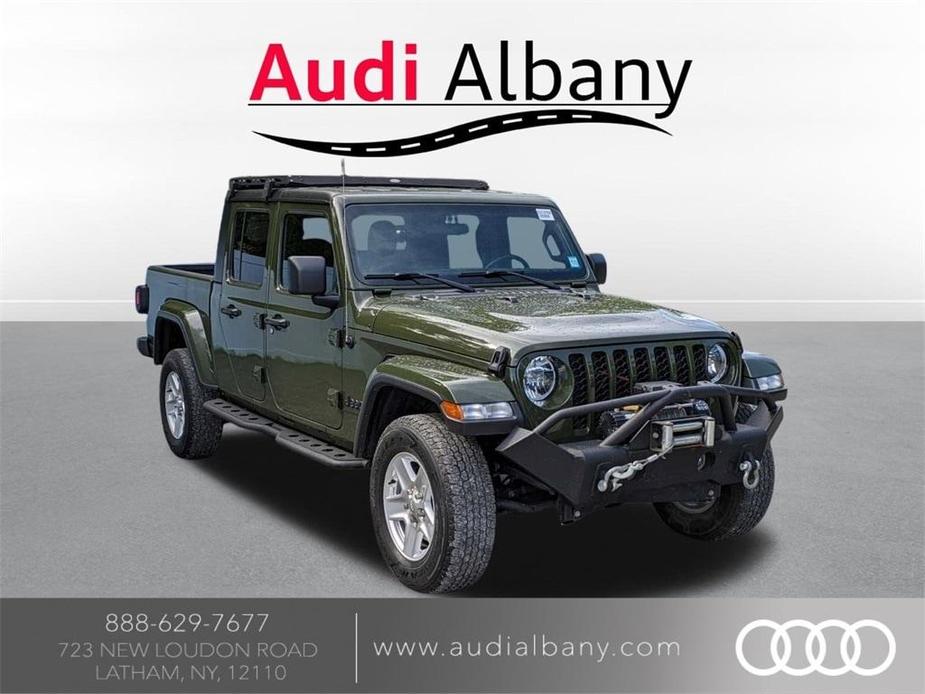 used 2022 Jeep Gladiator car, priced at $41,500