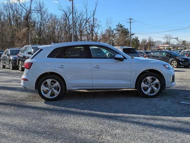 new 2025 Audi Q5 car, priced at $57,680