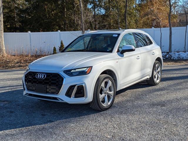 new 2025 Audi Q5 car, priced at $57,680