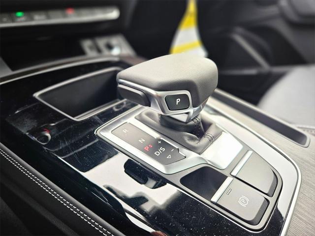 new 2025 Audi Q5 car, priced at $66,985