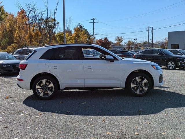 new 2025 Audi Q5 car, priced at $50,135