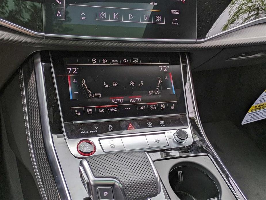 new 2024 Audi SQ8 car