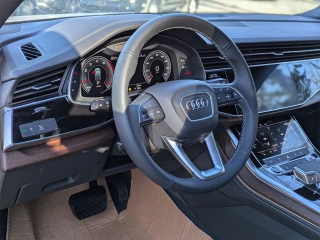 new 2025 Audi Q7 car, priced at $71,990