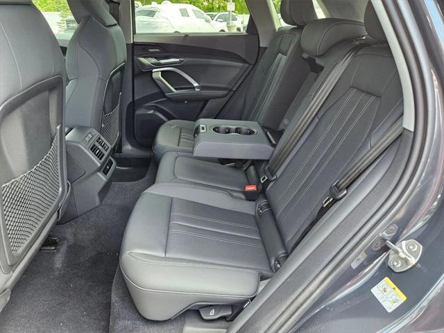 new 2025 Audi Q5 car, priced at $61,300