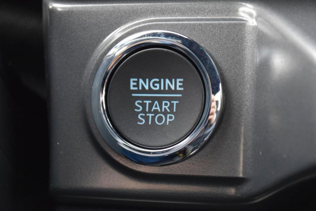 new 2025 Ford F-150 car, priced at $52,075