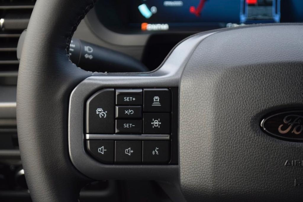 new 2025 Ford F-150 car, priced at $52,075
