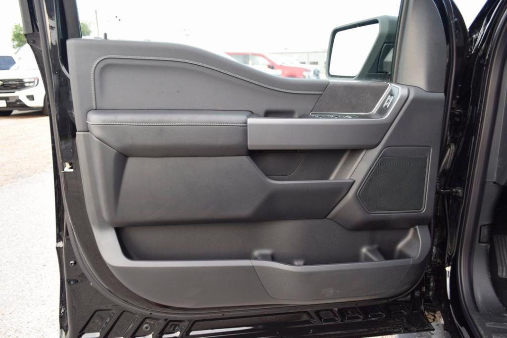new 2025 Ford F-150 car, priced at $52,075