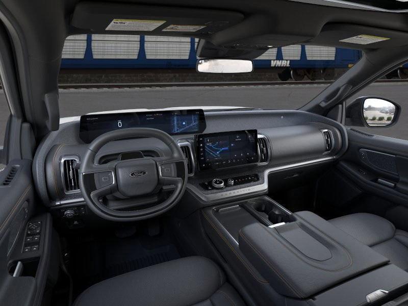 new 2025 Ford Expedition car, priced at $82,018